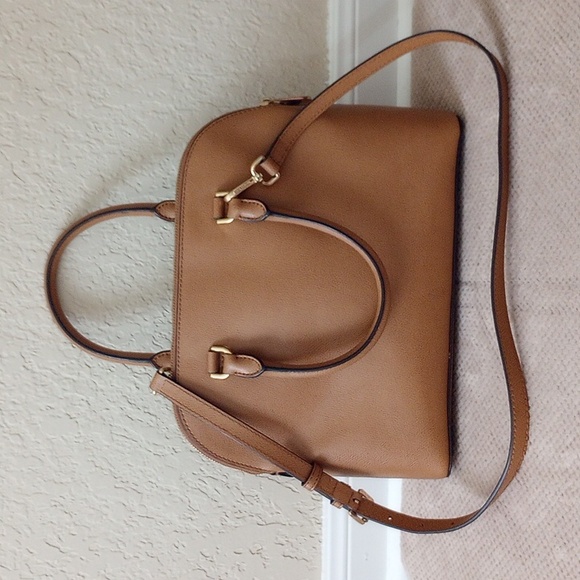 MICHAEL KORS- SAFFIANO LEATHER DOME CROSSBODY BAG - Picture 2 of 10